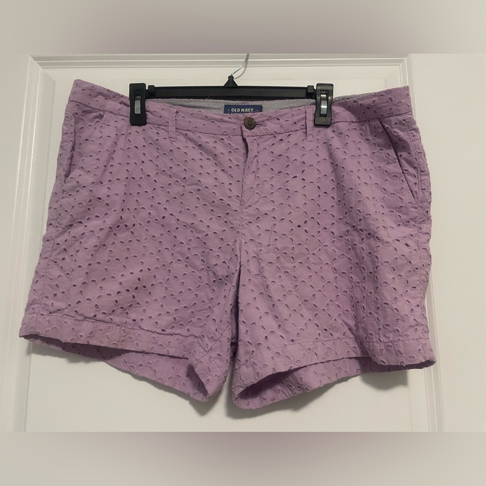 2/$25 🎉 OLD NAVY everyday shorts - purple eyelet size 14